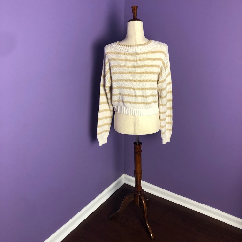 American Eagle striped long sleeve sweater; XA15